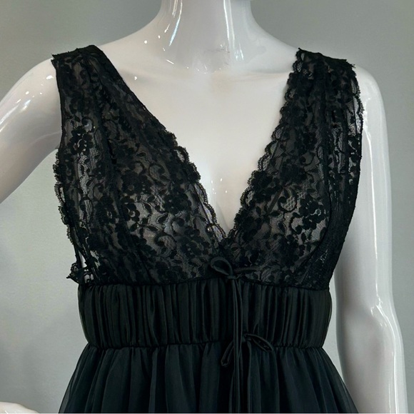 Vintage 60s Greek Goddess Style Black Négligée - Picture 5 of 10